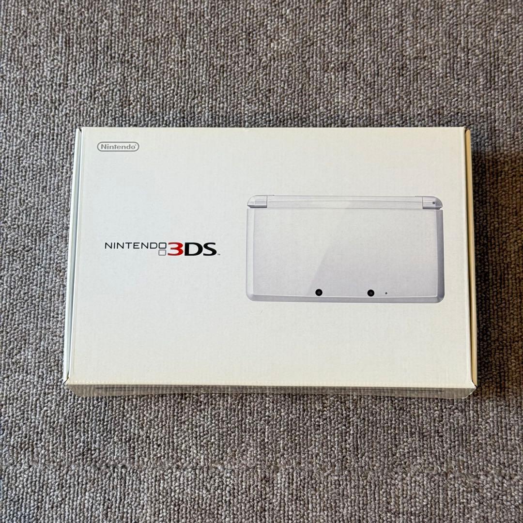 ニンテンドー3DS ピュアホワイト 箱付き ニンテンドー3DS ピュアホワイト [ゲーム機本体] 任天堂｜Nintendo