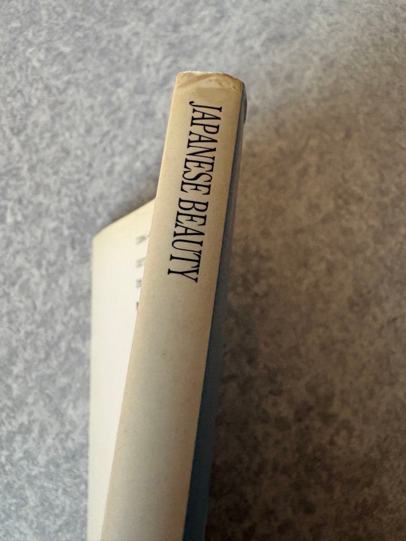 JAPANESE BEAUTY HIROMIX写真集 直筆サイン 期間限定価格！