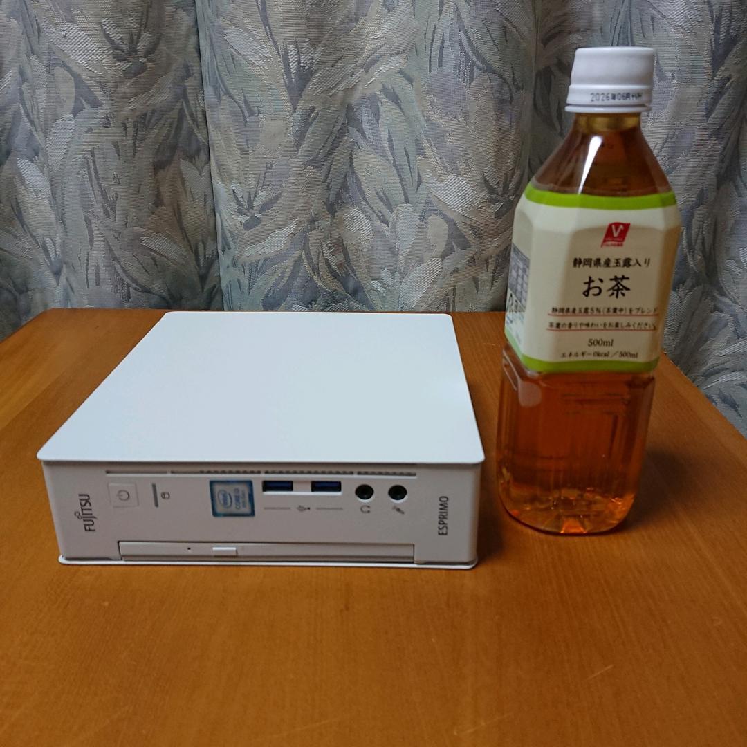 ミニPC 富士通 ESPRIMO Q558/V intel8世代CPU - メルカリ