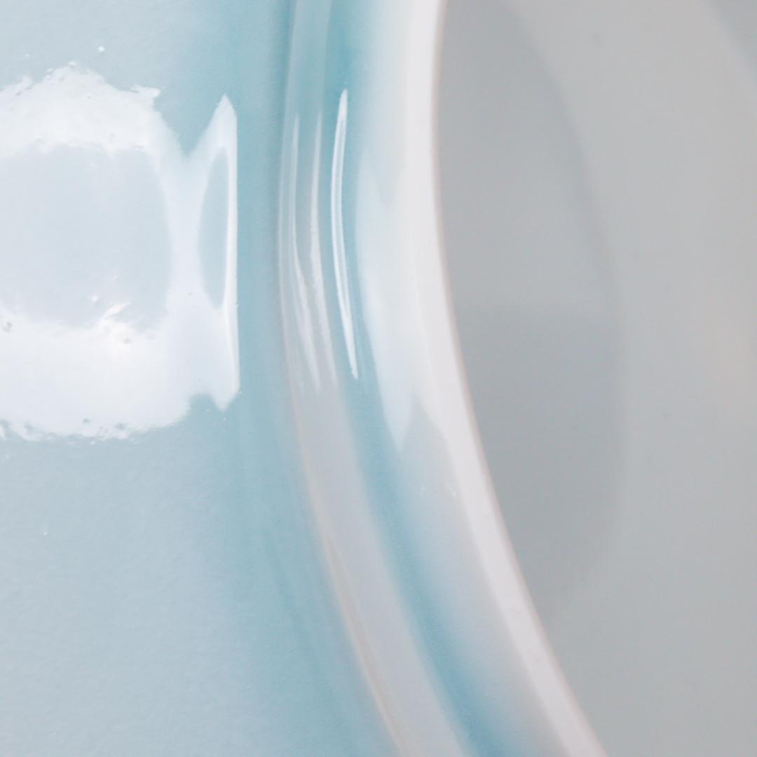 塚本快示 人間国宝 青白磁 百合文 皿 共布 共箱 未使用 - メルカリ