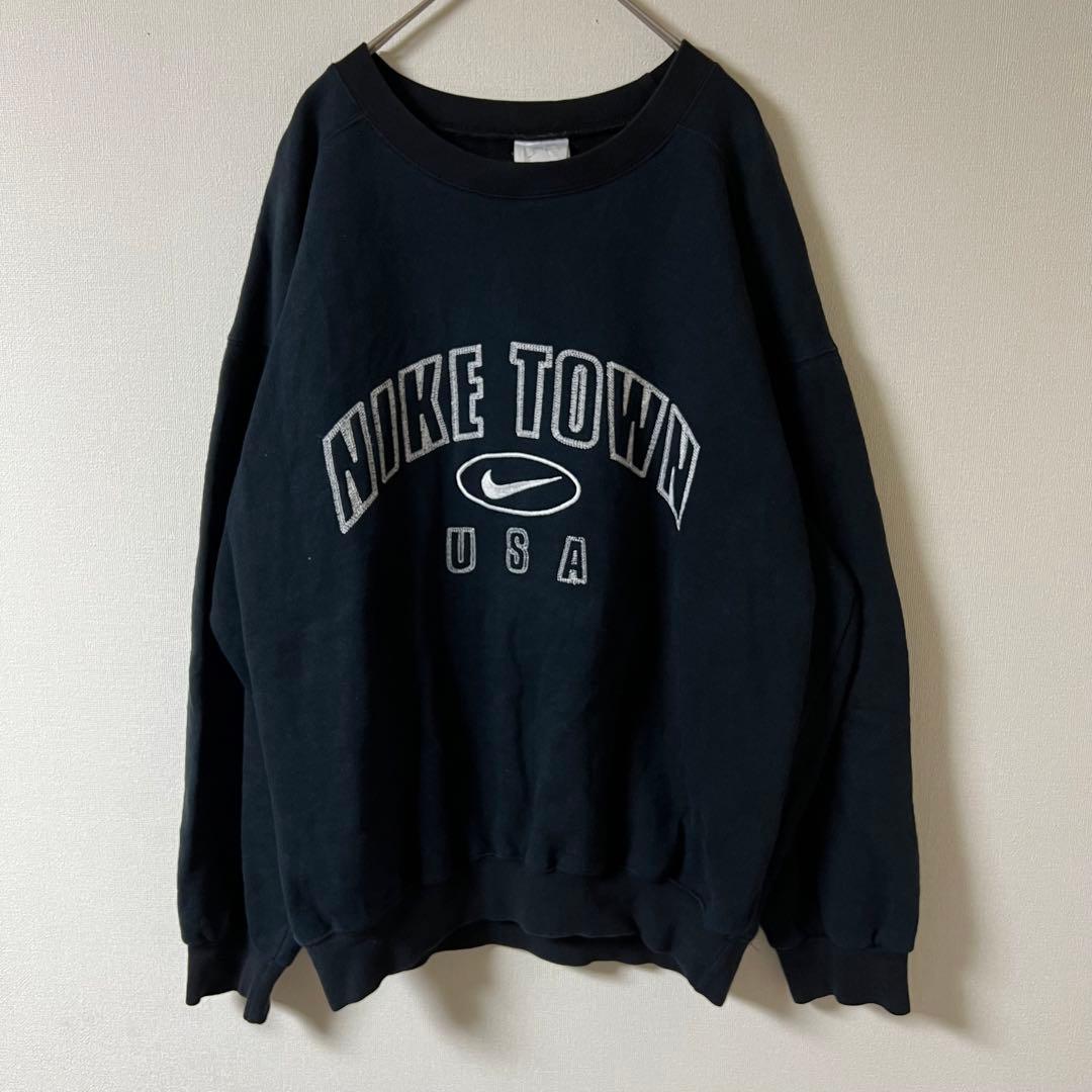 90s NIKE（ナイキ）NIKE TOWN 刺繍スウェット/L/ブラック - メルカリ