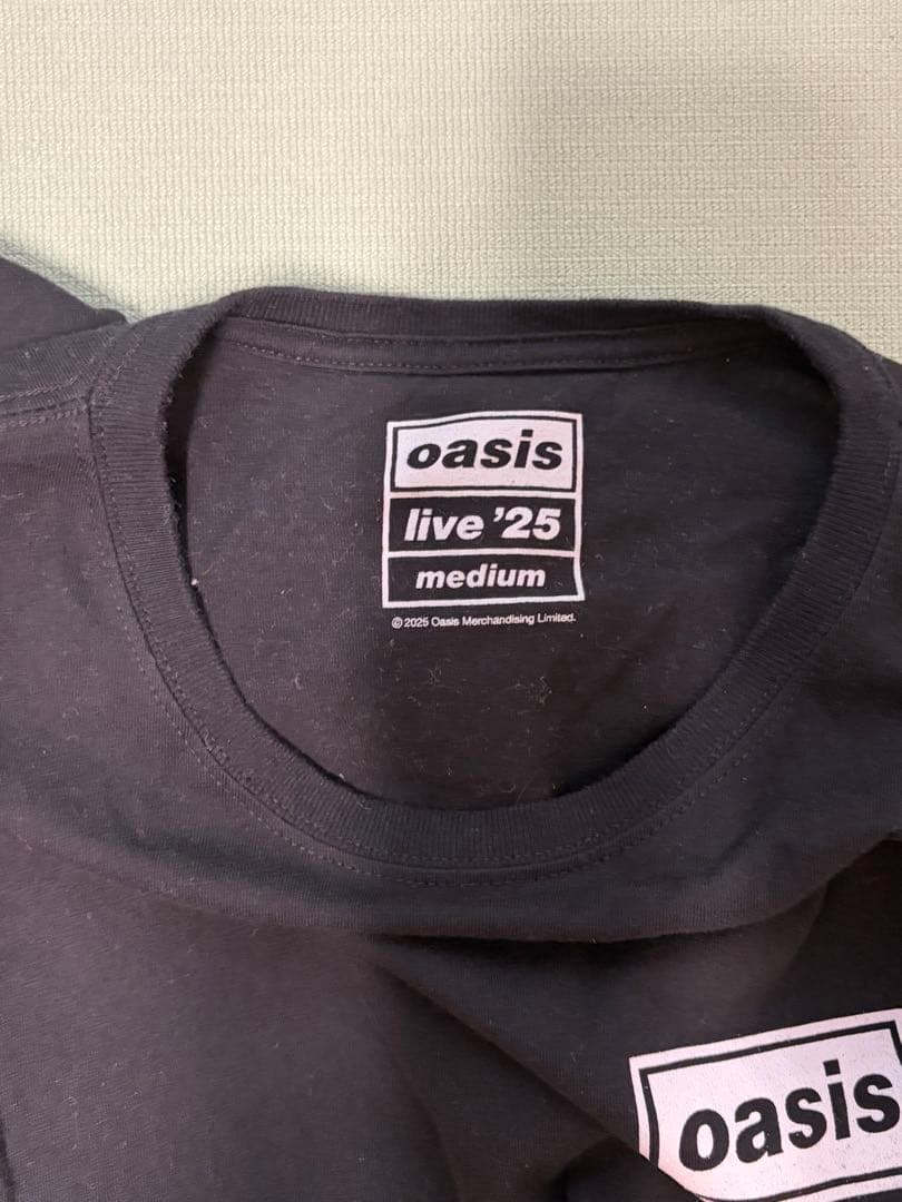 oasis live '25 黒 長袖Tシャツ M - メルカリ
