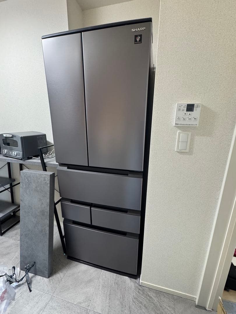 SHARP 4ドア冷蔵庫 大容量 グレー SHARP SHARP 5ドア冷蔵庫 455L どっちもドア SJ-XW46P (両開き