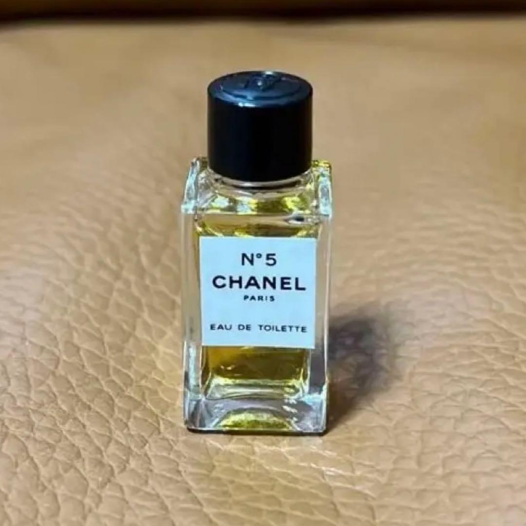 シャネルNo5 オードゥ トワレット ミニボトル - メルカリ