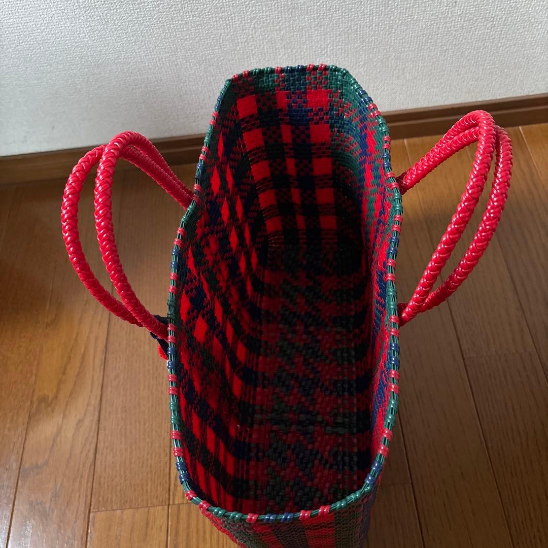 ファミリア かごバッグ メルカドバッグ 赤チェック - メルカリ