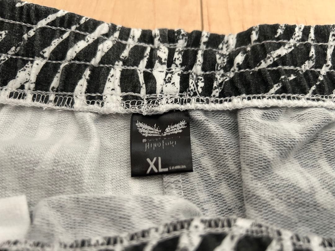 ⭐︎希少 入手困難⭐︎ゼブラ柄ルームパンツ ＸＬ　B’z Pleasure 2018