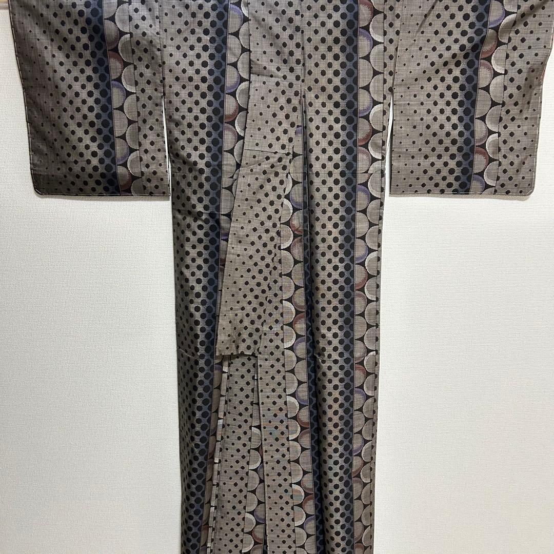 値下げ 】 未使用品 オシャレな水玉柄 本場泥大島紬 着物スキ倶楽部