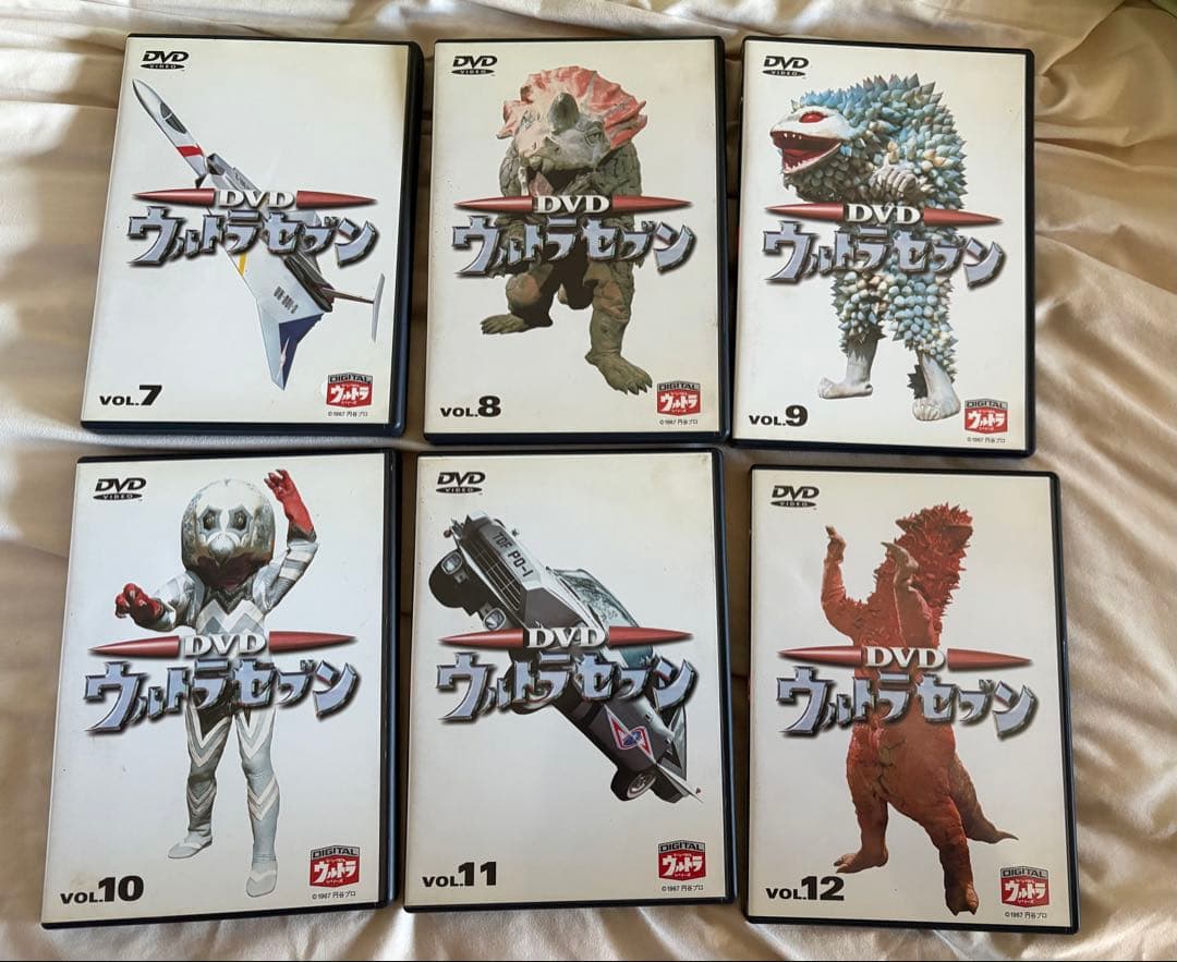 ウルトラセブン DVD 全巻セット - メルカリ