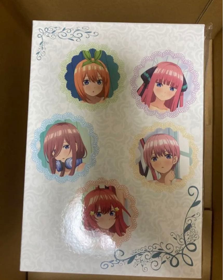 【極美品】 五等分の花嫁　0巻＋とらのあな全巻収納BOX＋Blu-ray全巻