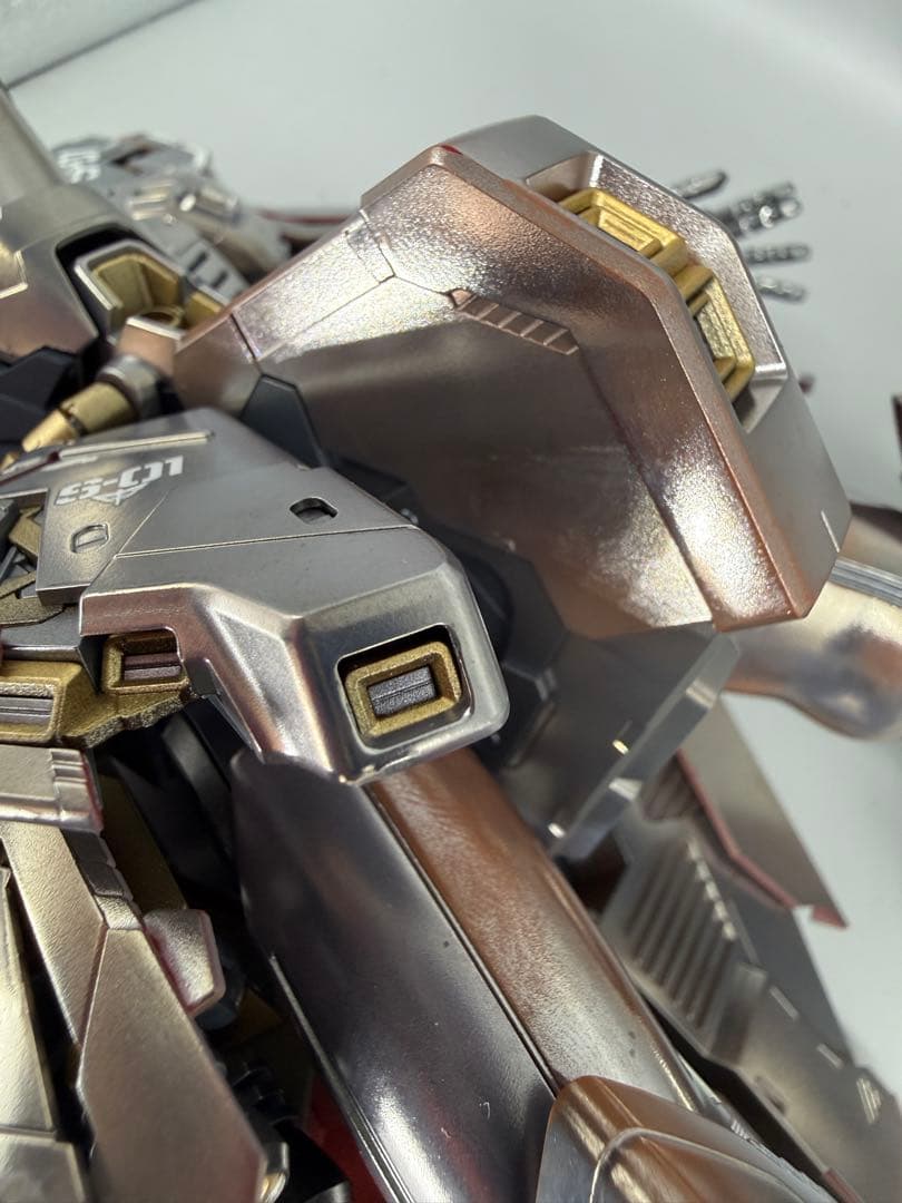 s*a様 ガンプラMG サザビー Ver.Ka 完成品 メタリック塗装仕上げ