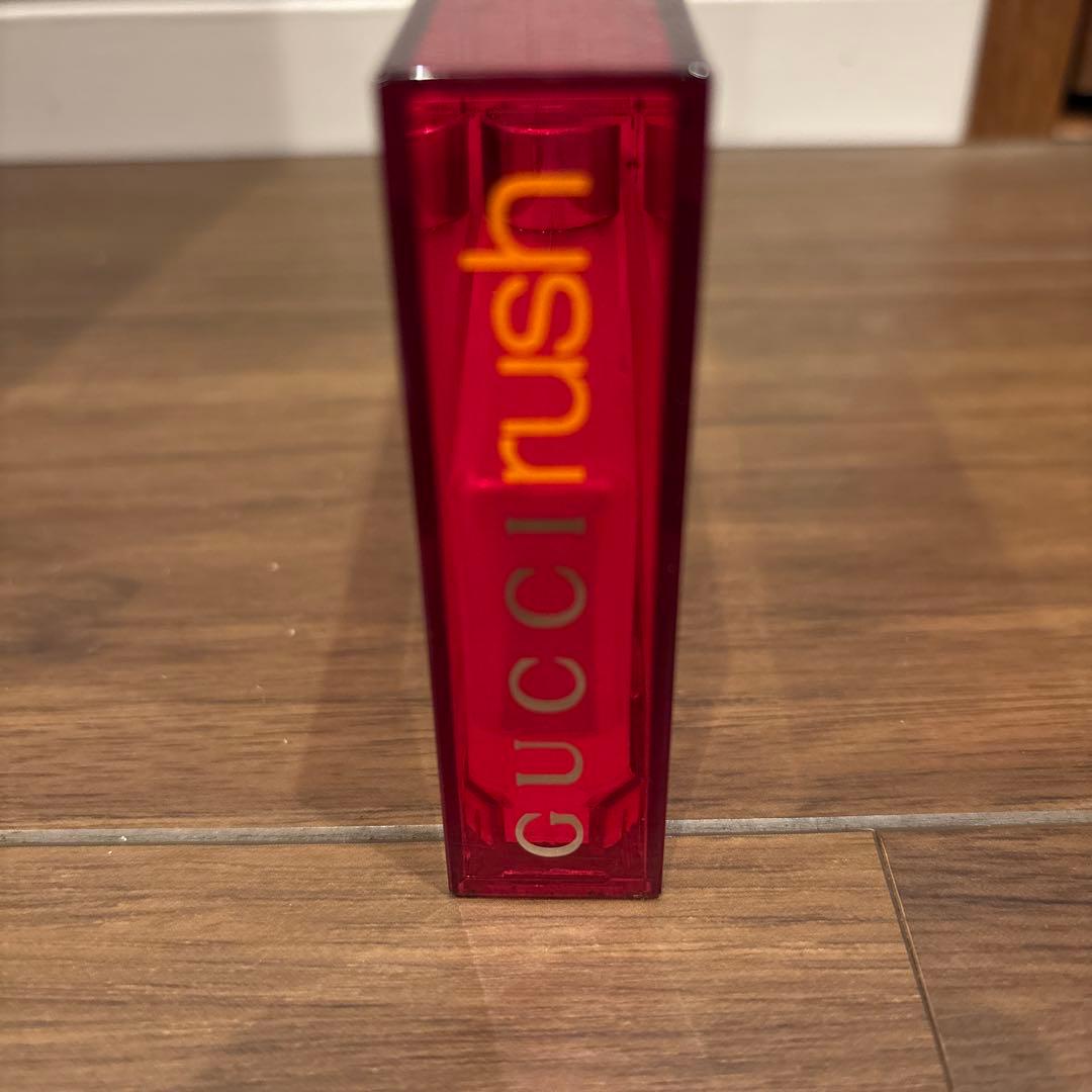 Gucci Rush2 香水 - メルカリ