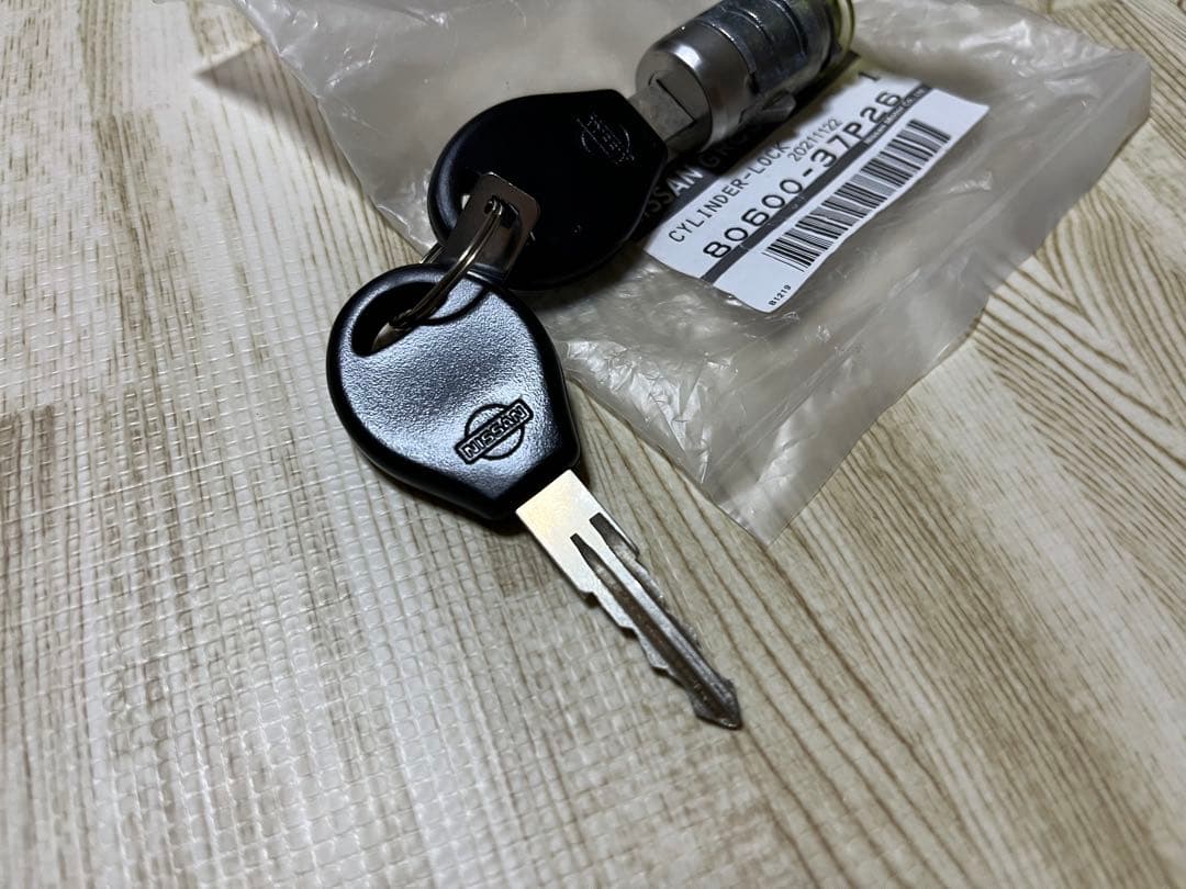 日産 純正部品 フェアレディZ Z32 キーシリンダー ドアロック - メルカリ