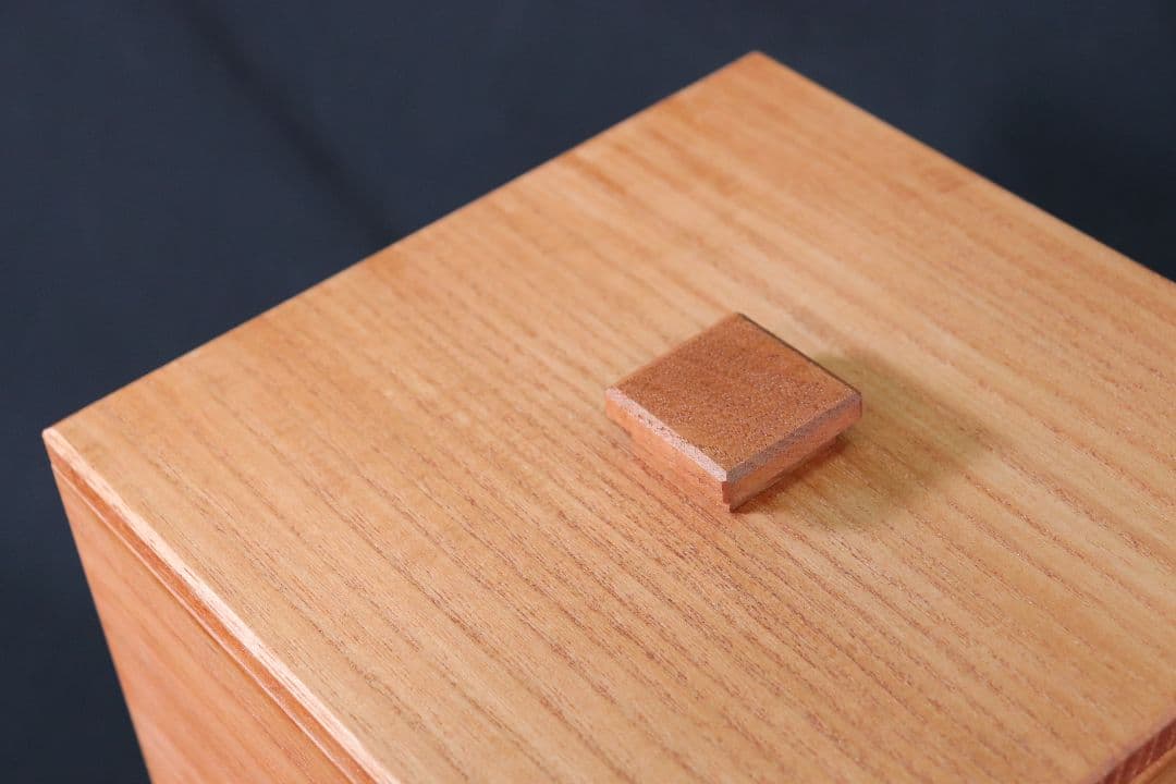 新米の美味しさ長続き】【 10キロ用 】キャスター付き桐米びつ柿渋塗り