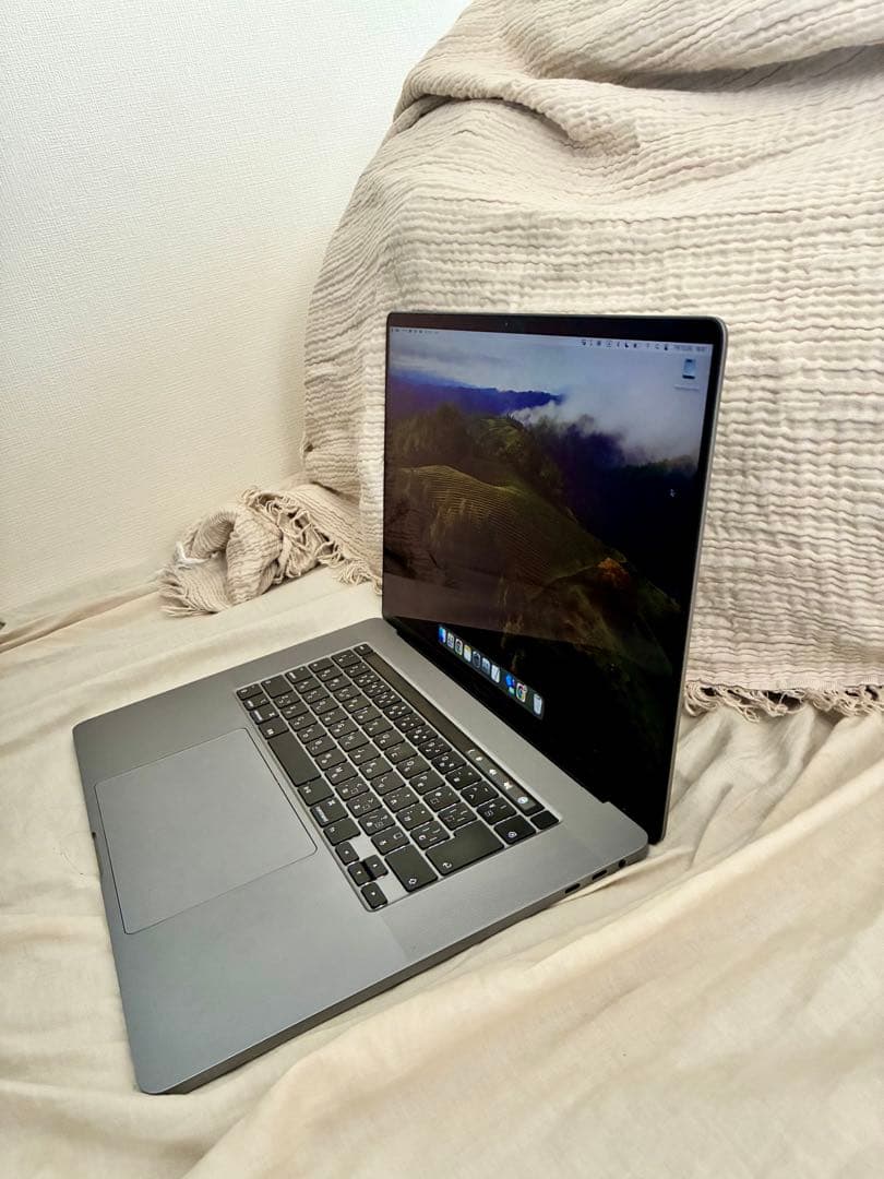 MacBookPro 16インチ 2019年 i9 2.4GHz 32GB
