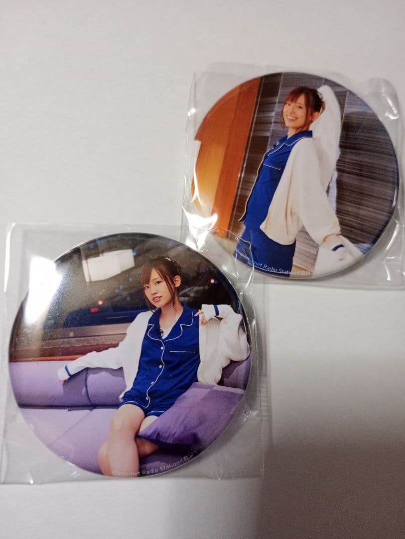 高橋李依 パジャマ 缶バッジ 2点セット - メルカリ