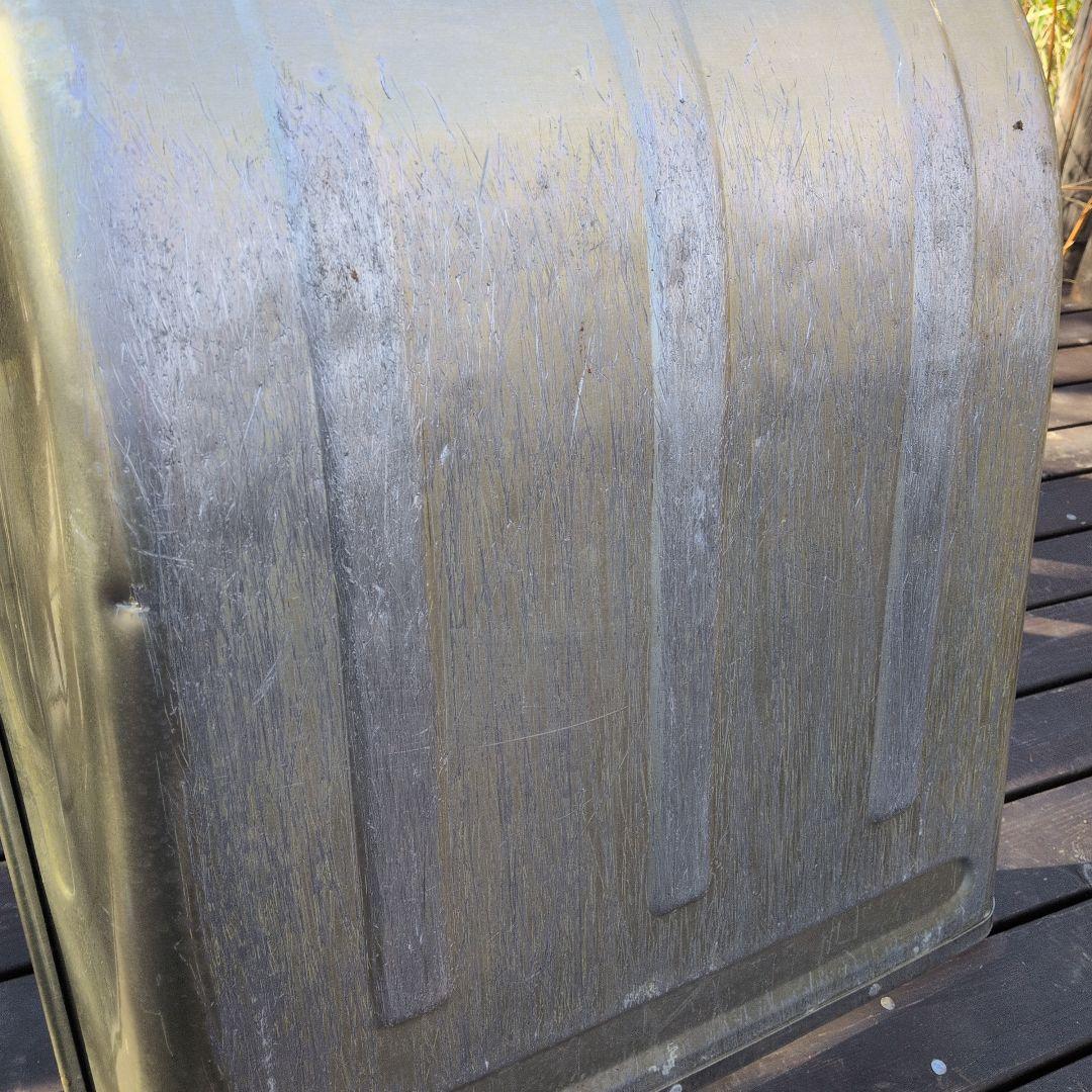 スノーダンプ アルミ製 大サイズ くじら印 - メルカリ