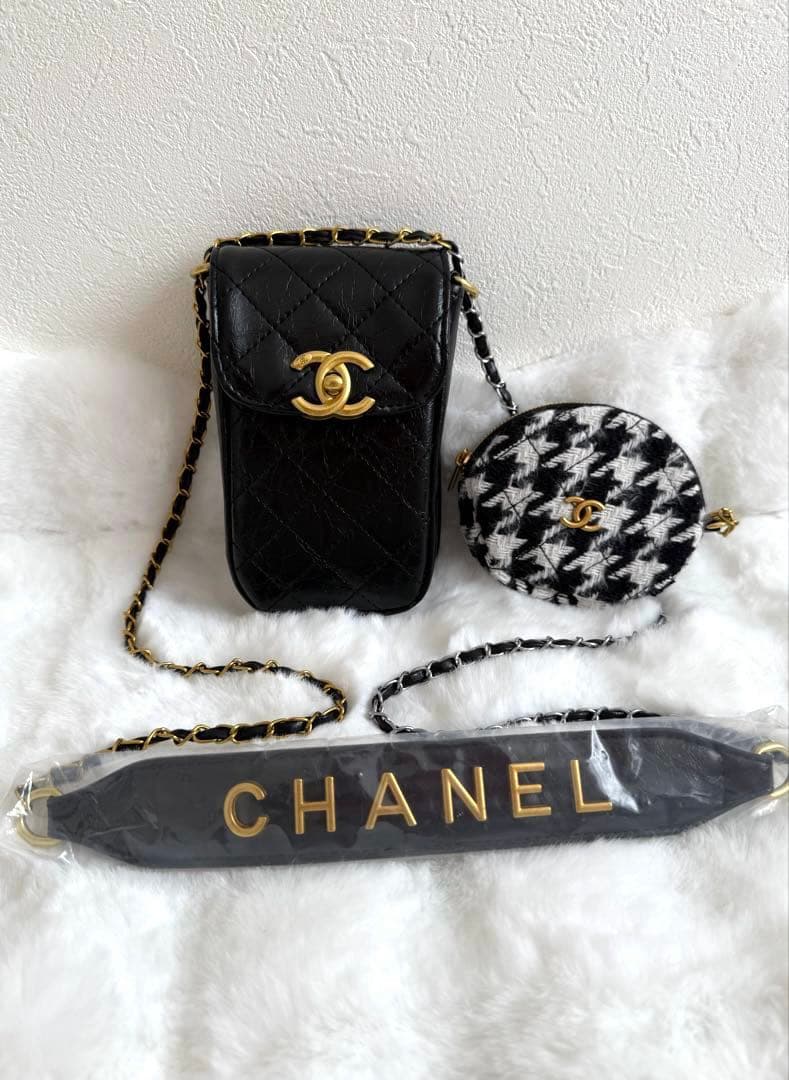 シャネル ノベルティ スマホショルダーバッグポ－チセット