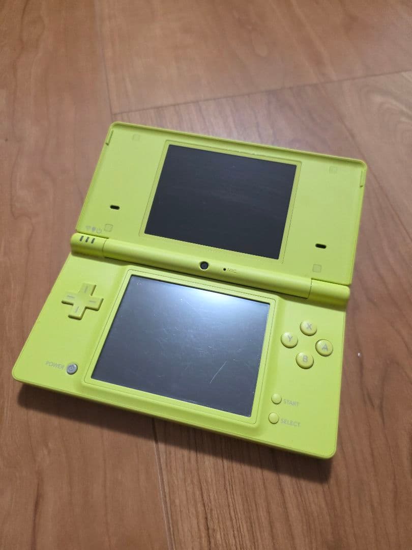 NintendoDSi ライムグリーン - メルカリ
