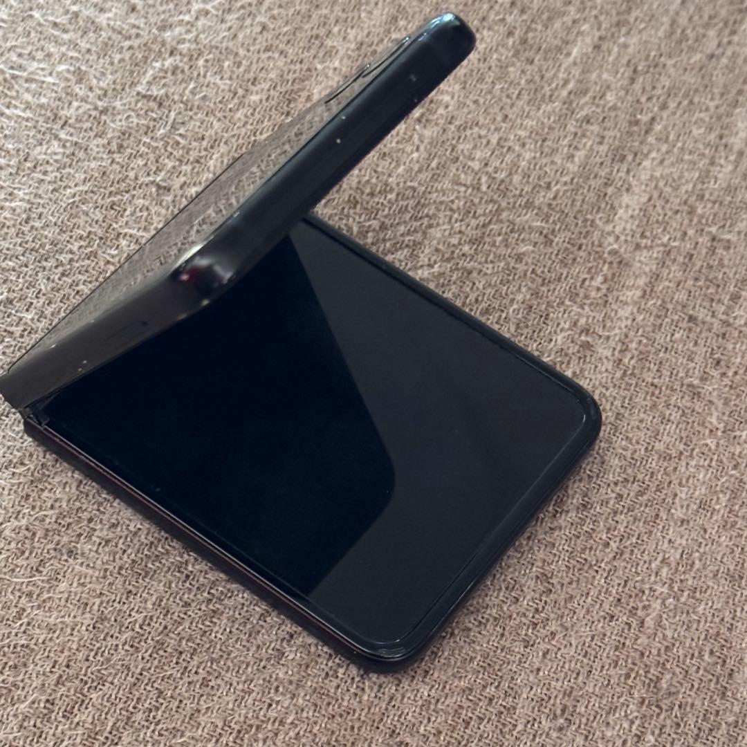 Galaxy ZFlip3 ブラック ジャンク - メルカリ