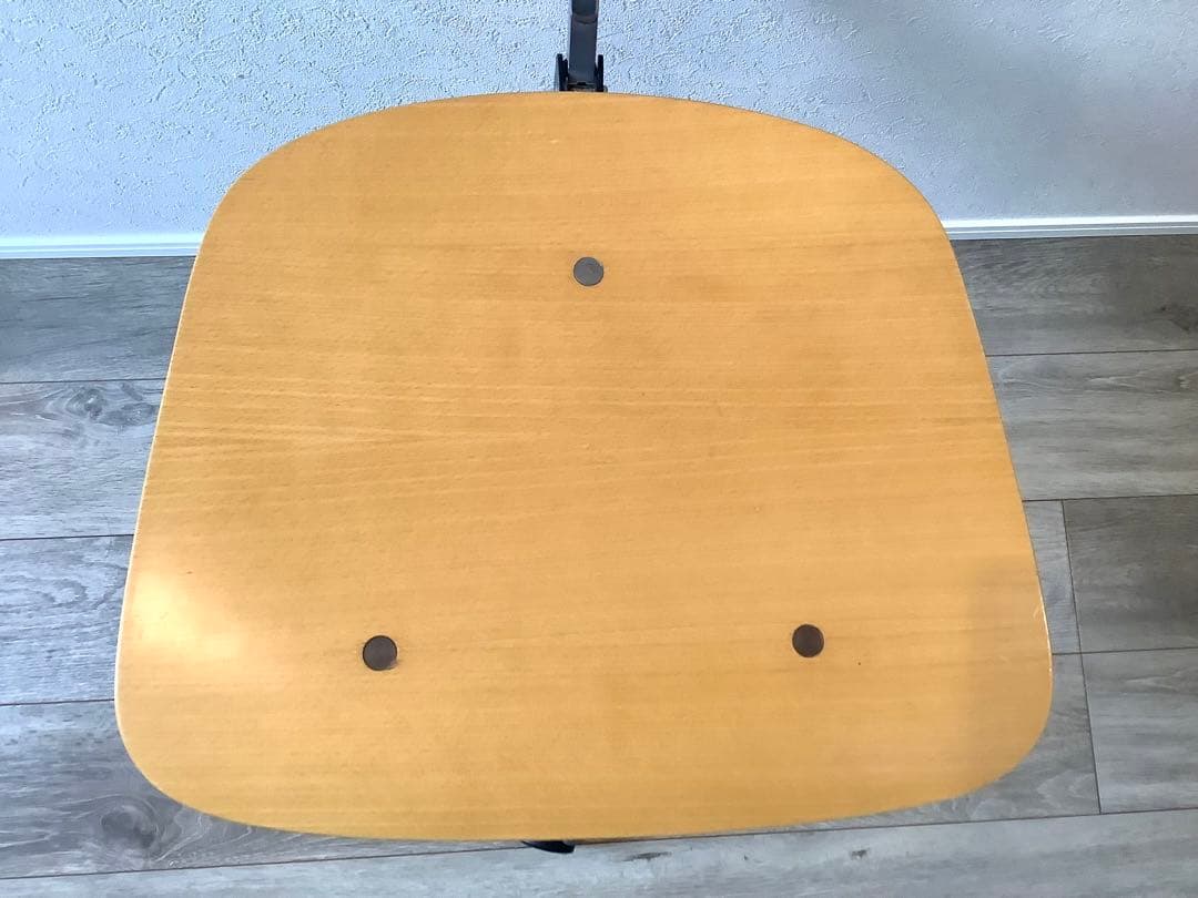 Fritz Hansen KEVI ケヴィチェア 木目調 キャスター付 中古品 - メルカリ