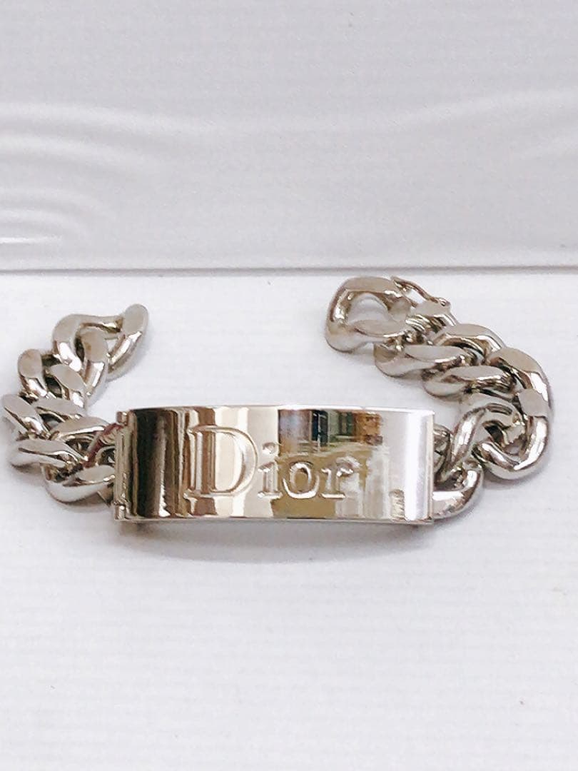 ディオール ゴルメット 001 アーバンシック〈リップグロス〉#250710