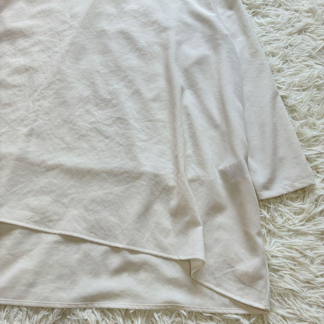 最終価格　BEARDSLEY 《LIVETART》後ろドレープ Tブラウス