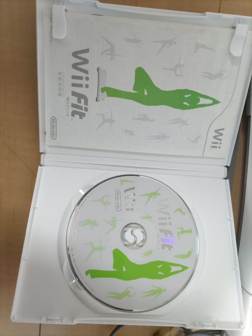 Wii本体 フィットソフト一式 - メルカリ