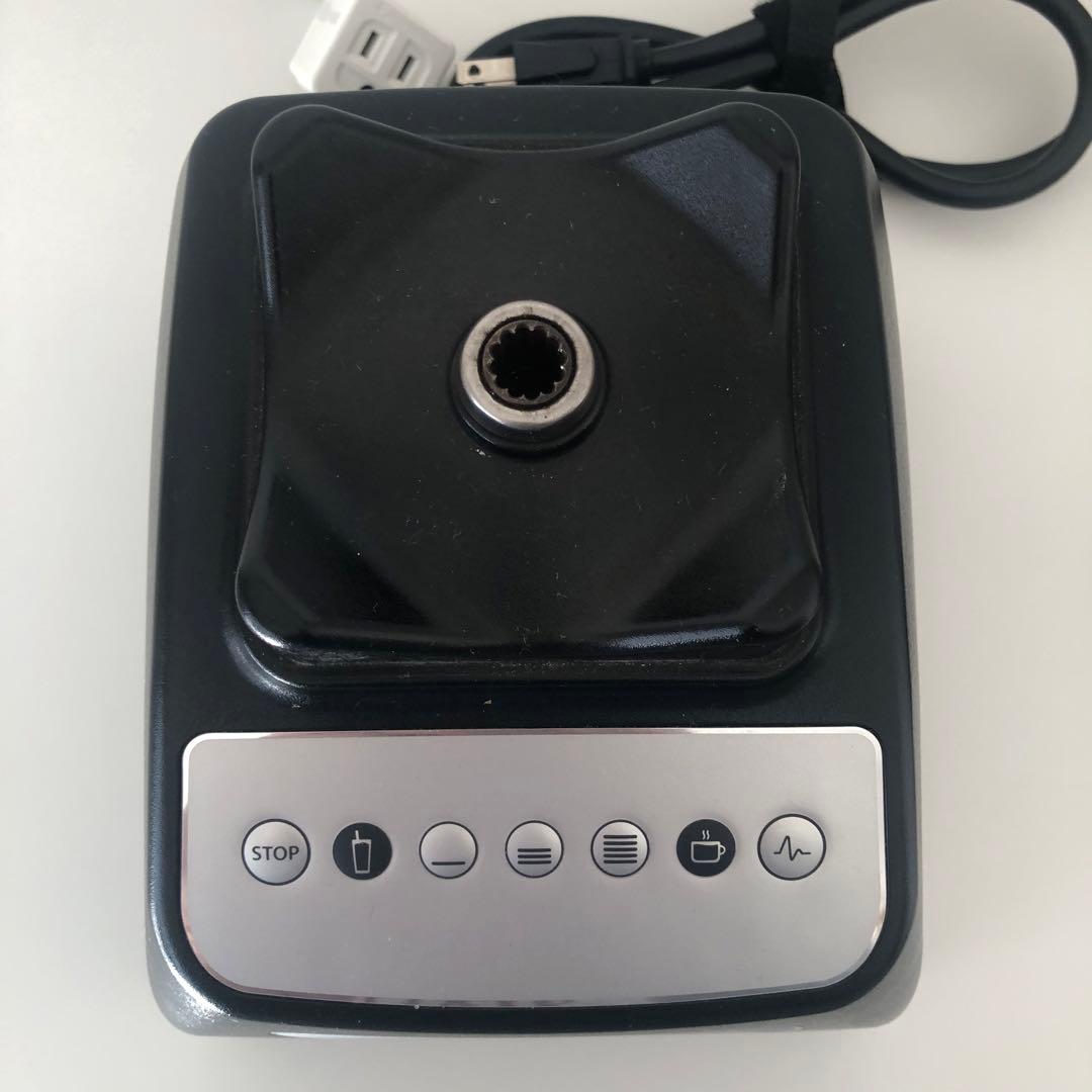ブレンドテック blendtec CLASSIC 570 CTB2 中古良品 - メルカリ