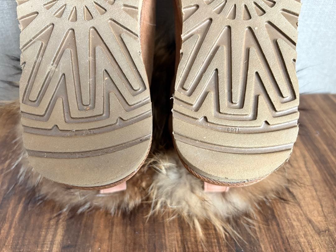 UGG Ciele AUSTRALIA アグハラコファームートン24cm - メルカリ