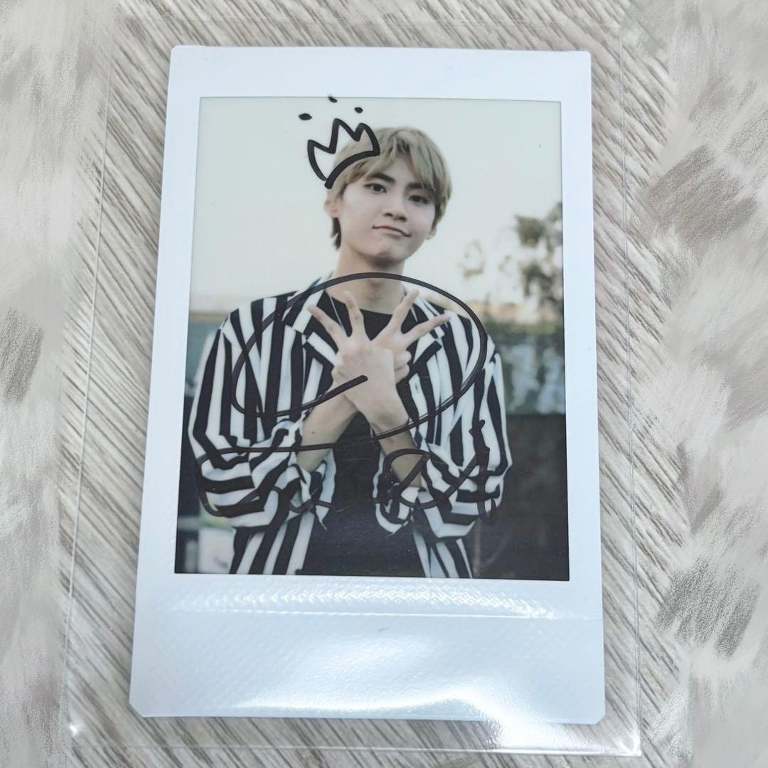 イジニョク UP10TION ウェイ 直筆サイン入り ポラロイド チェキ - メルカリ