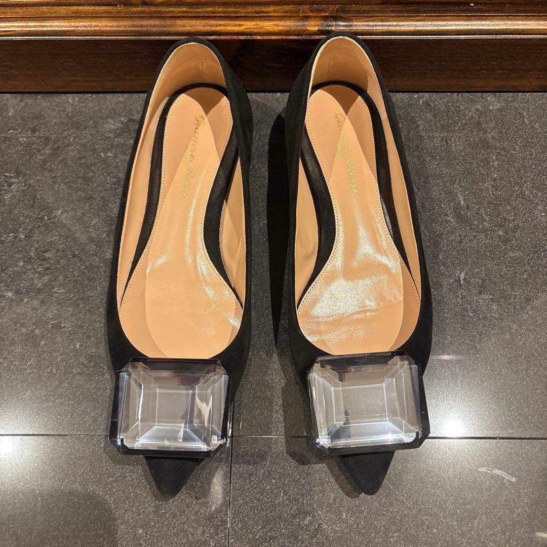 真*理様 ジャンヴィトロッシ　ビジューフラットパンプス36 スエード　ヒールパン ジャンヴィトロッシ ビジューフラットパンプス36 スエード ヒール