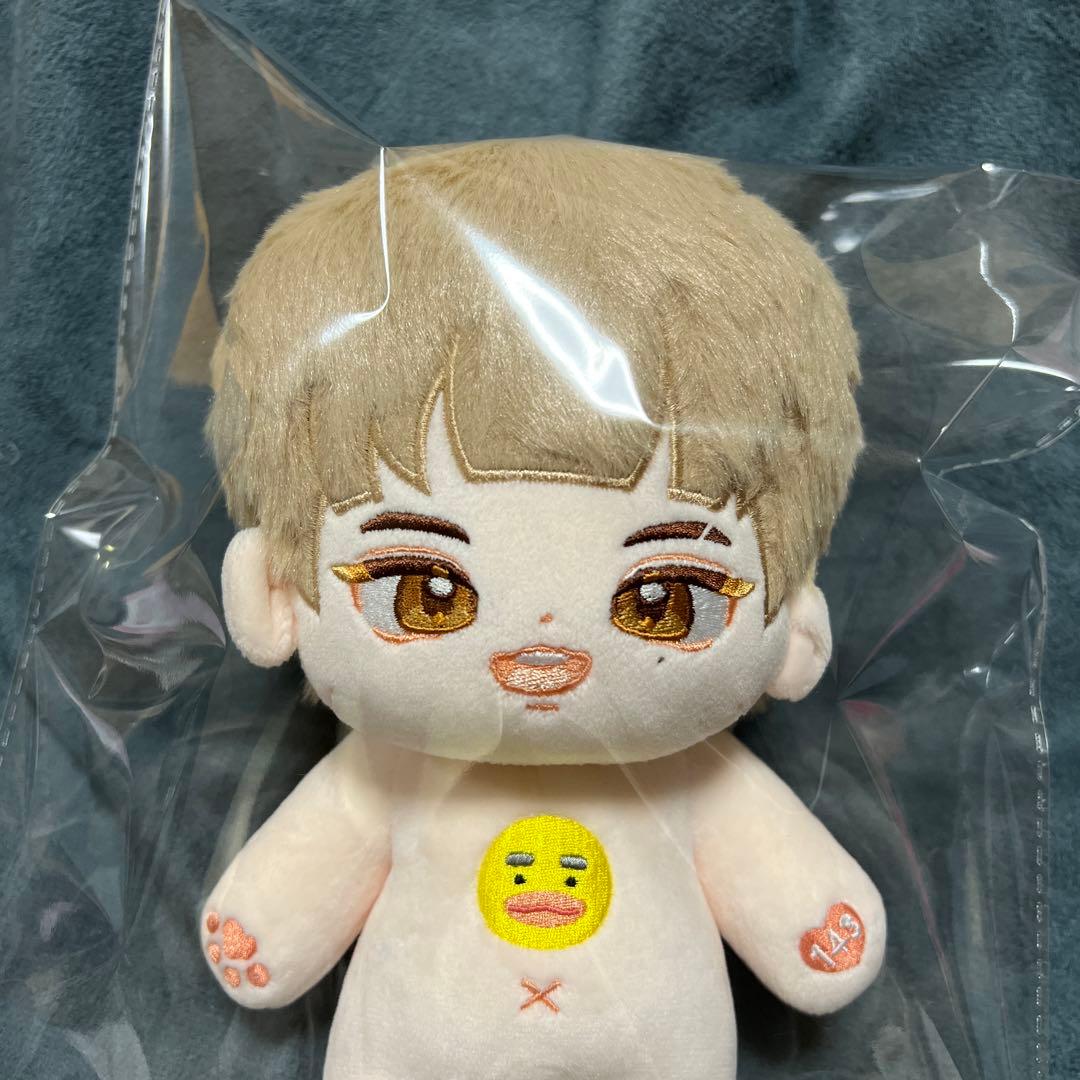stray kids ヒョンジン ぬいぐるみ 20cm 新品 マスター - メルカリ