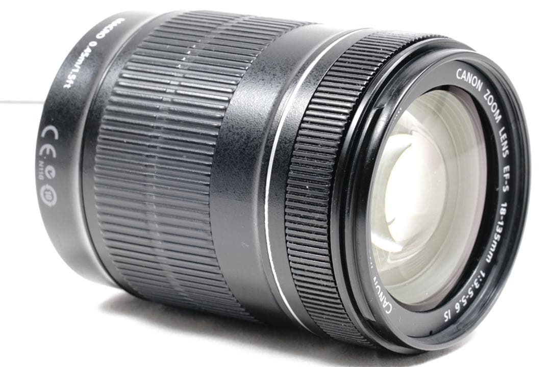 Canon EF-S 18-135mm F3.5-5.6 IS ❤️手振れ補正