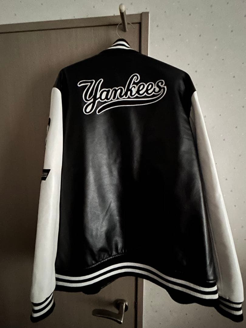 Yankees レザー スタジャン 黒 サイズ105