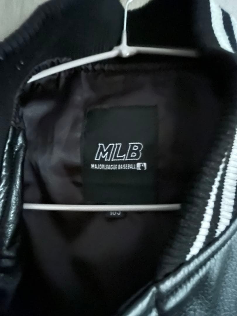 Yankees レザー スタジャン 黒 サイズ105