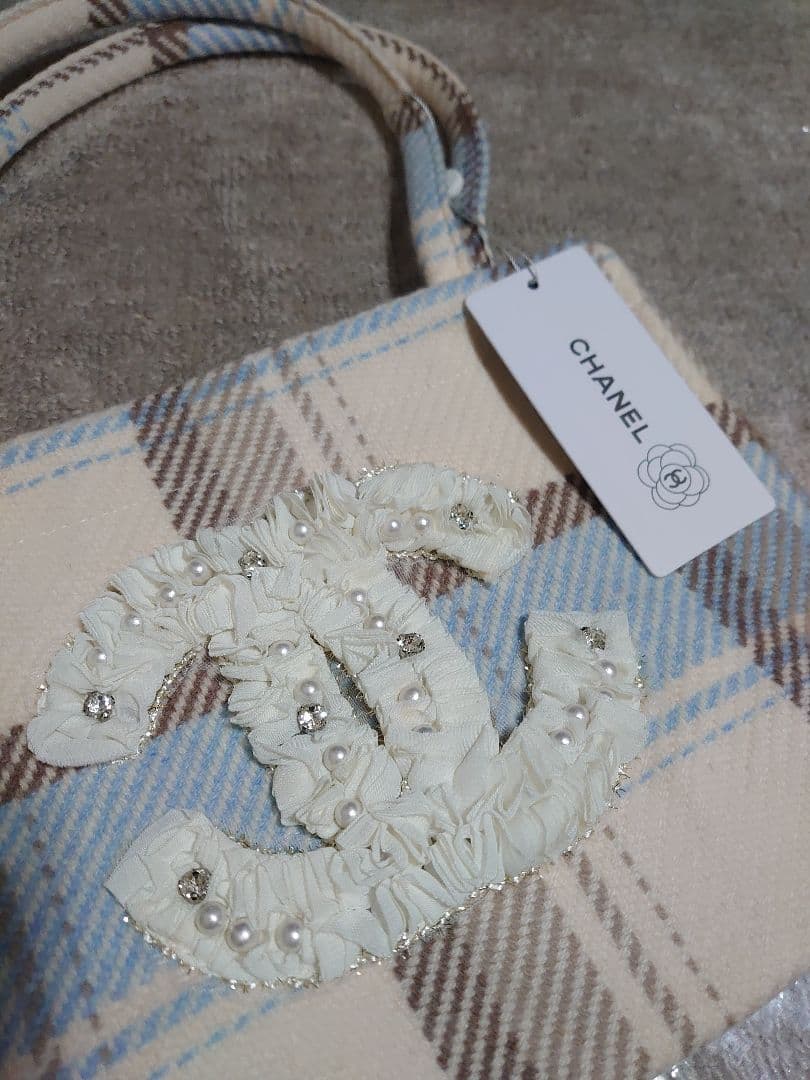 CHANEL チェック柄トートバッグ シフォン 水色 - メルカリ