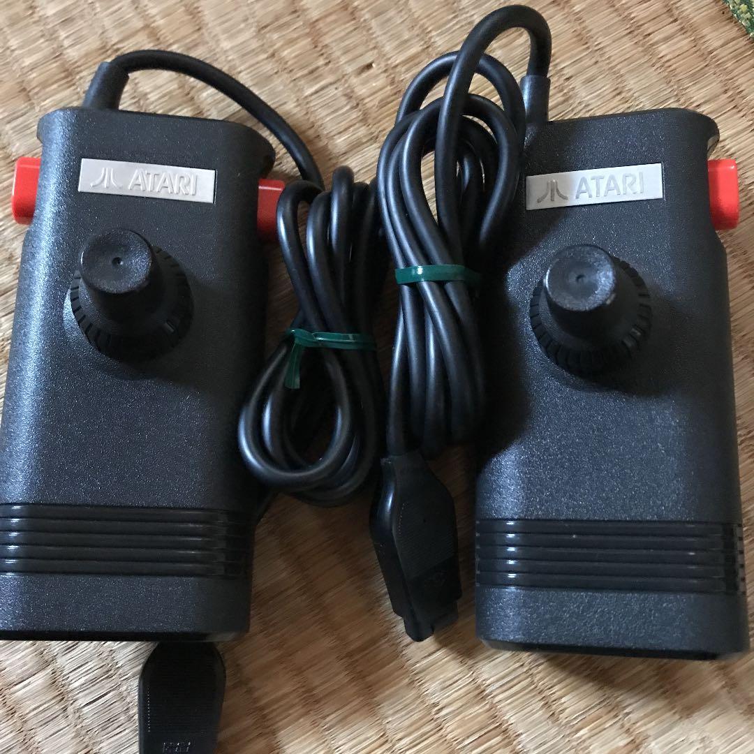 (実家整理中・準備中)ATARI2800本体＋ソフト9本　本体箱以外は美品