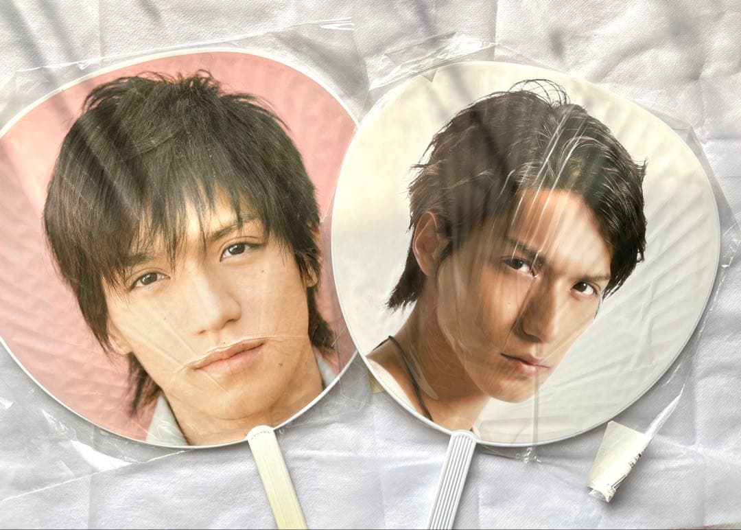 錦戸亮】未使用うちわ2枚/NEWS,関ジャニ∞ - メルカリ