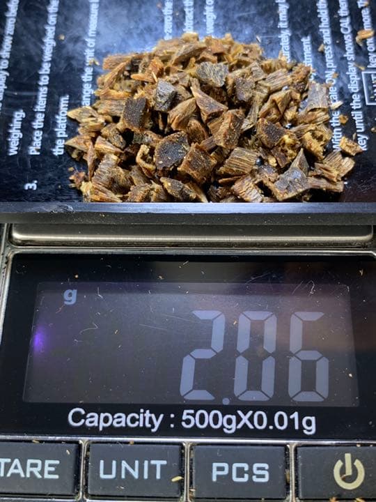 伽羅  刻み 香木　六国五味　2.06g // お香 聞香 香道 伽羅沈香白檀