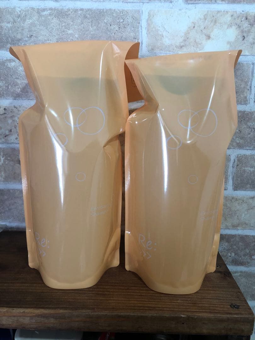 アジュバンエミサリーシャンプーレフィル600ml2個セット Amazon | ADJUVANT アジュバン リ:エミサリーシャンプーR 600ml