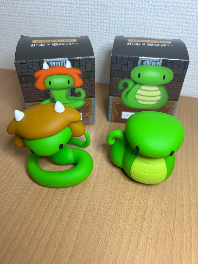 ヘビの命×牛沢ラバーマスコット 【ヘビ探偵（牛沢）、ヘビ（大型種