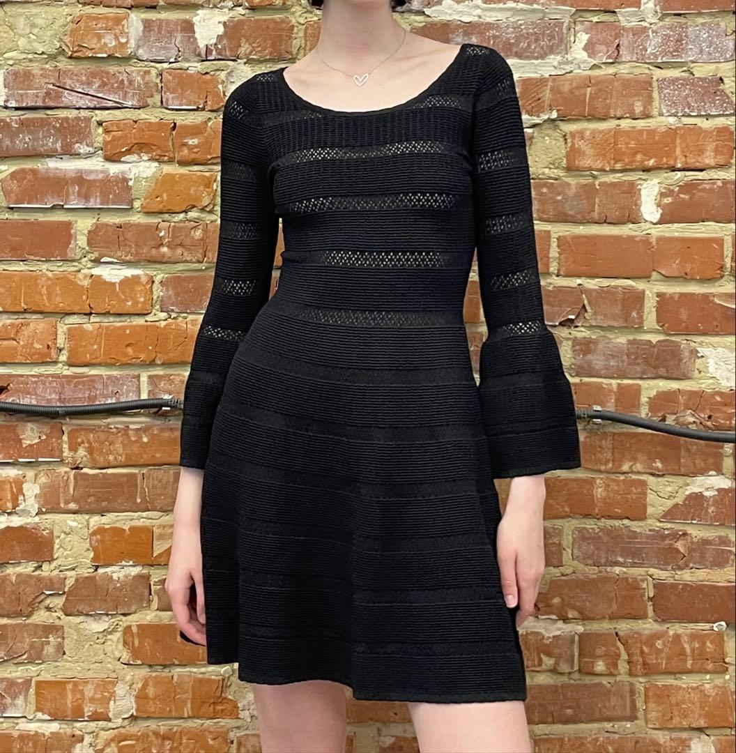 26日まで値下げ」 Sandro フレアニットワンピース - メルカリ