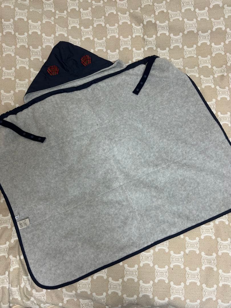 極美品 familiarファミリア 17600円 3WAYブランケット 現行品 - メルカリ