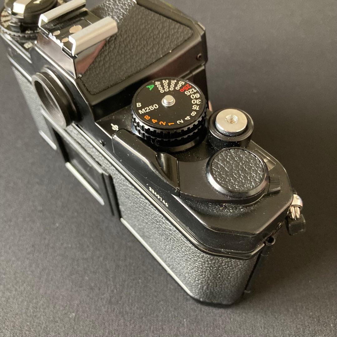 ジャンク】NIKON FE2 フィルムカメラ 一眼レフ - メルカリ