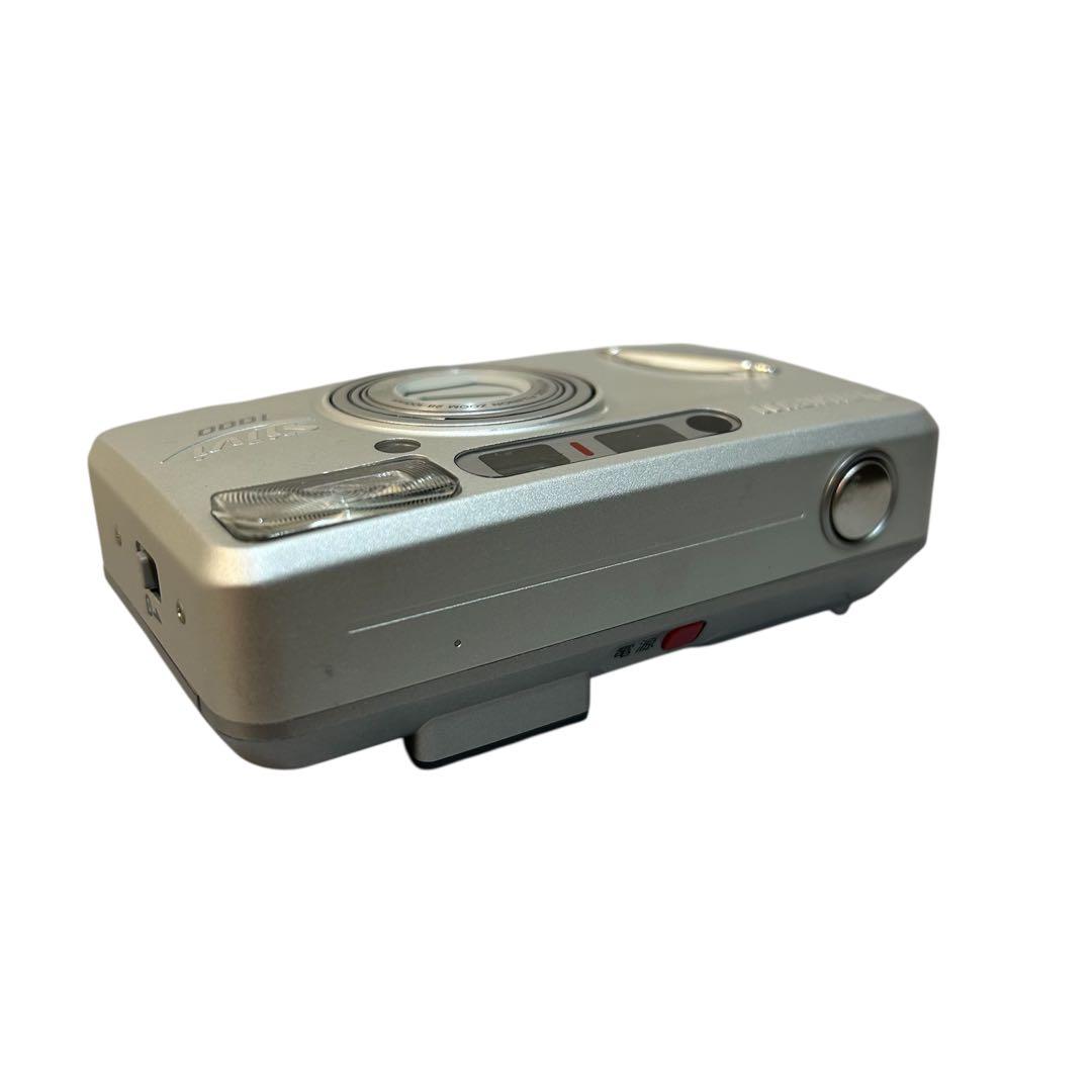 シルヴィ】FUJIFILM Silvi 1000 コンパクトフィルムカメラ - メルカリ