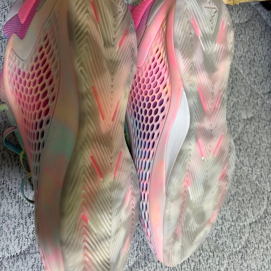 パ*ア様 adidas バスケットボールシューズ A.E.1low