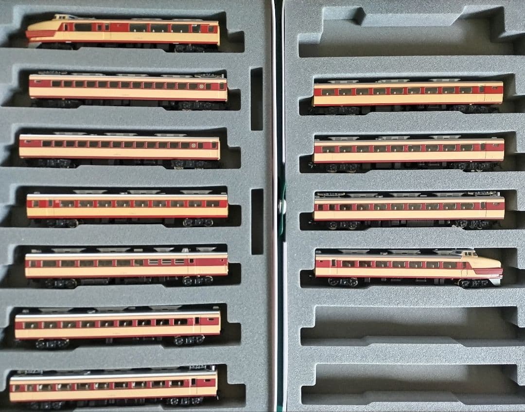 Nゲージ 181系直流特急電車「特急しおじ」11両編成　KATO 181系 「しおじ・はと」 (基本・7両セット) (鉄道模型) - ホビーサーチ