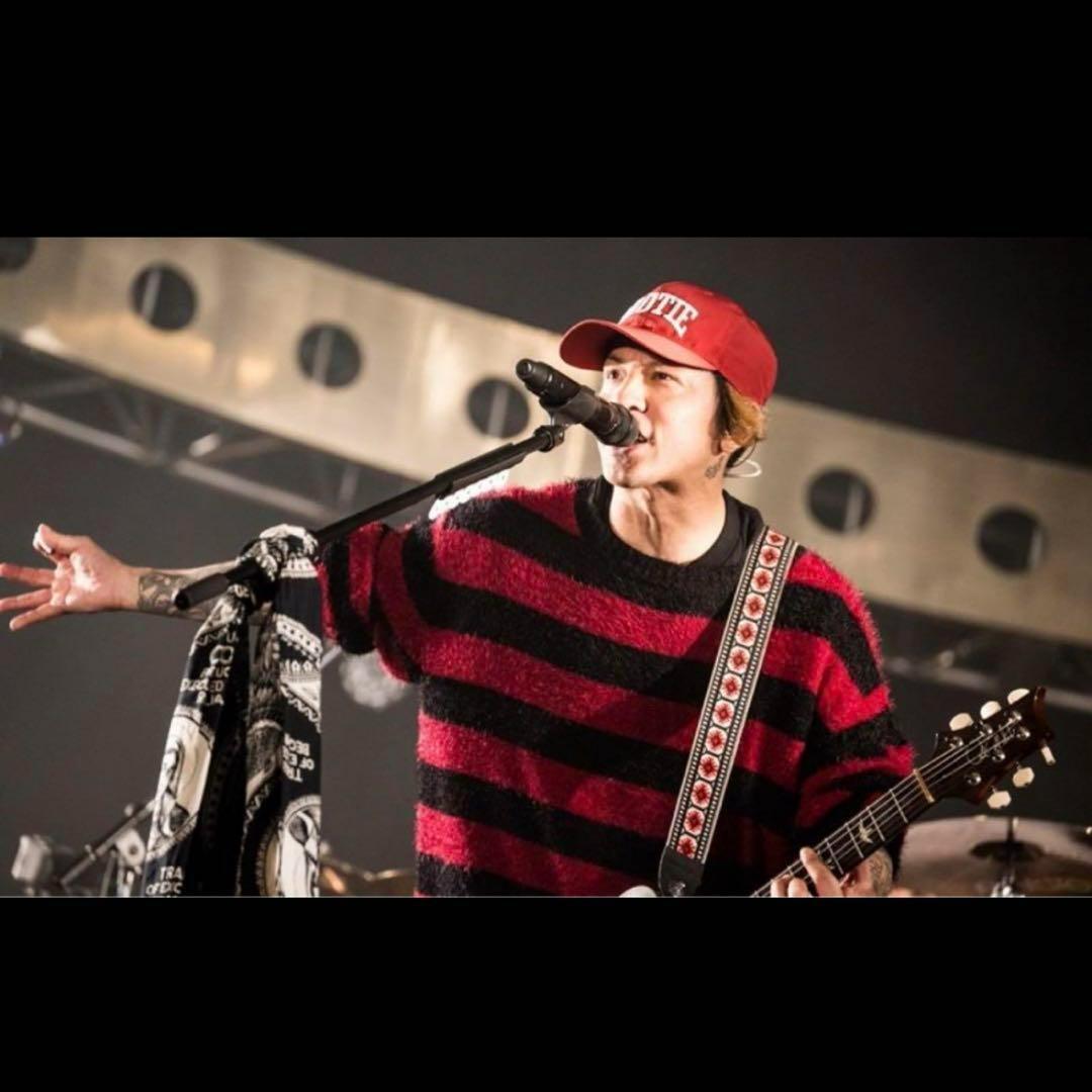 Kj 降谷建志 カートコバーン着用 オーバーサイズ赤黒ボーダーニット L