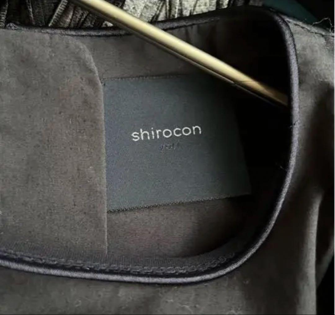 ヨリ shirocon パフュームブラウス ネイビー34 - メルカリ