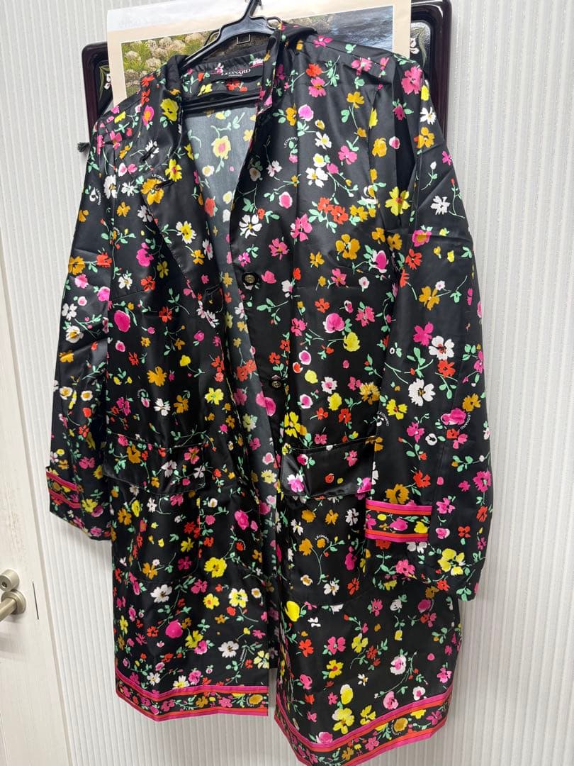 レオナール レインコート フラワー柄 ポリエステル　3size 袋付き付 4222_thumbnail.jpg